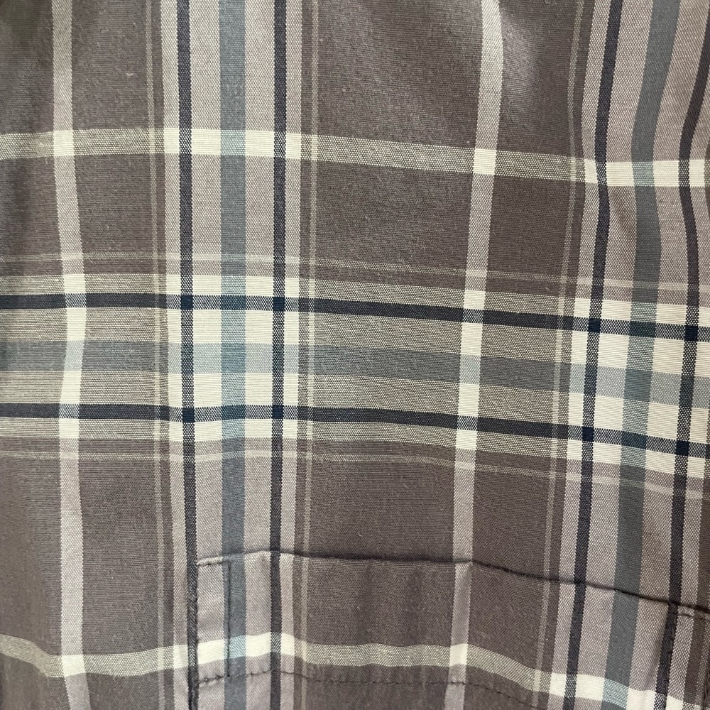 XXL Men’s Sonoma button down long sleeve shirt. Great condition, barely worn! - Picture 4 of 4
